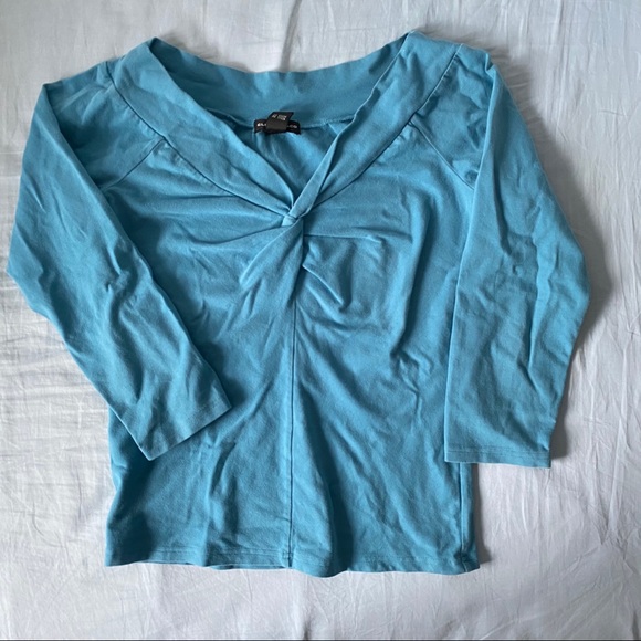 Club Monaco Blue 3/4 Sleeve Knot Top - Picture 3 of 4